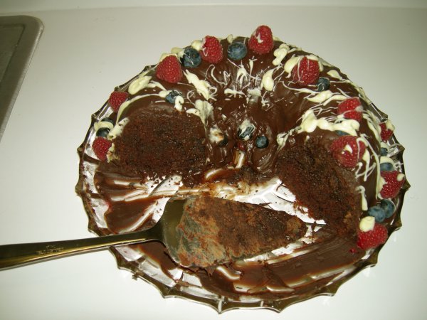 yummy super chocolate berry explosion of death cake