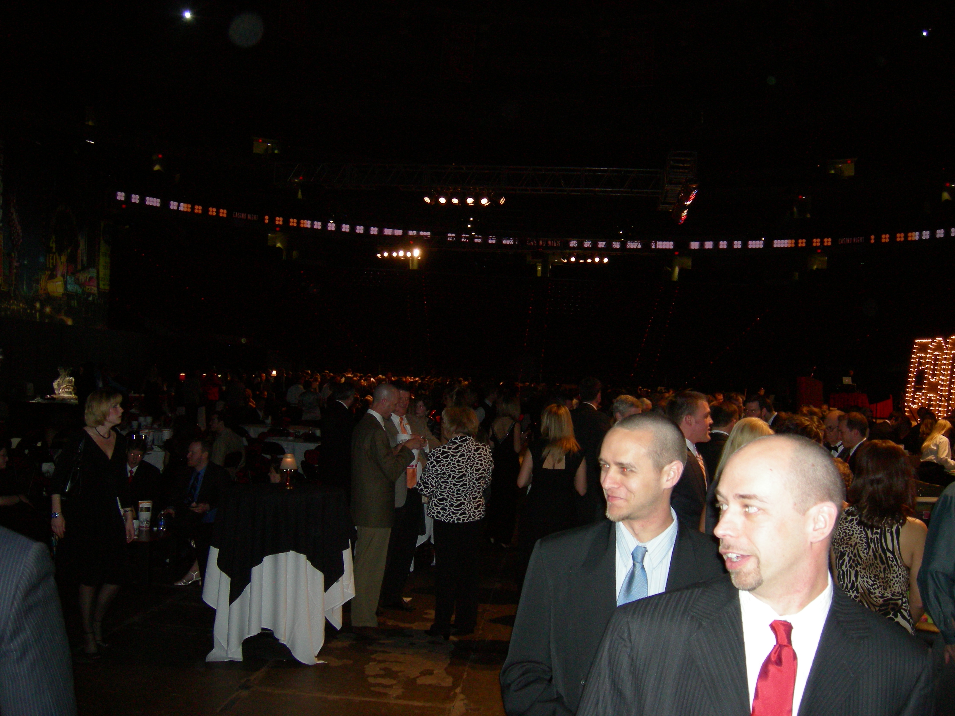 Hard to get an idea of the scope -- 400 people plus players, coaching staff, and event folks.