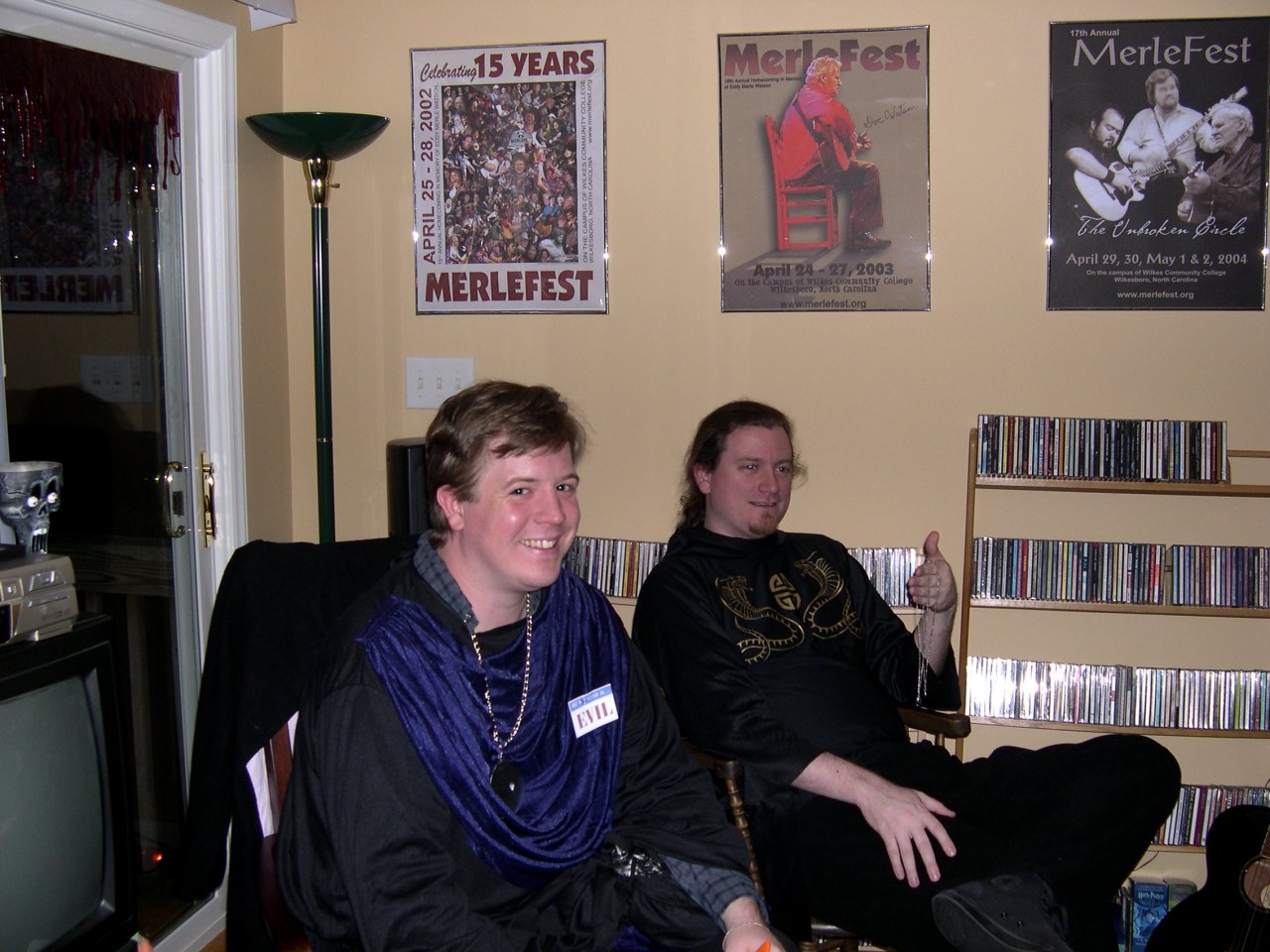 Louie (be worried when Evil is smiling) and Cam (there is no PAIN in this dojo!)
