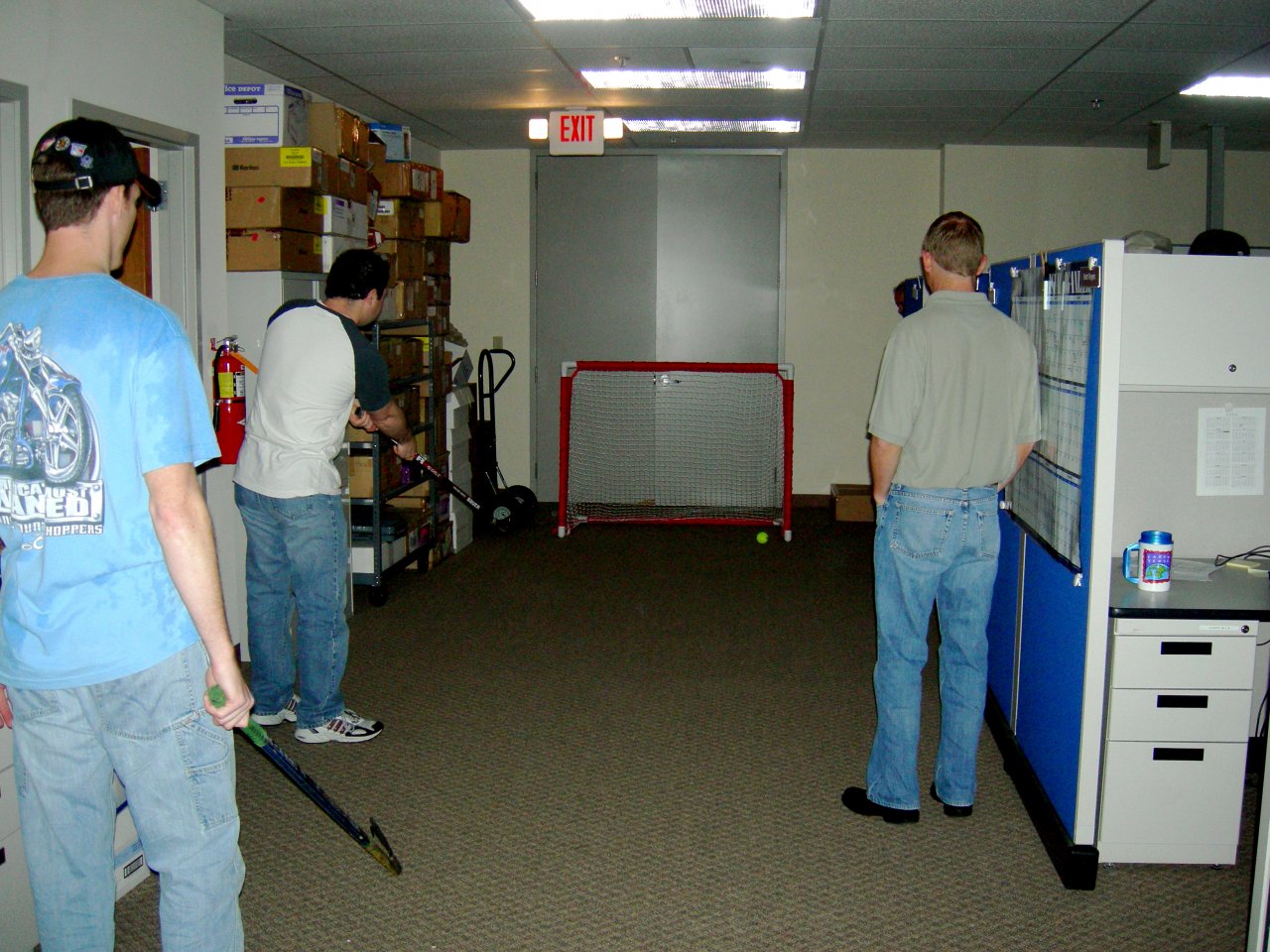 power outage = Raritan indoor hockey!