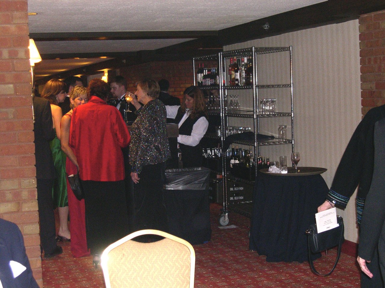 coctails between the wedding and reception (2)