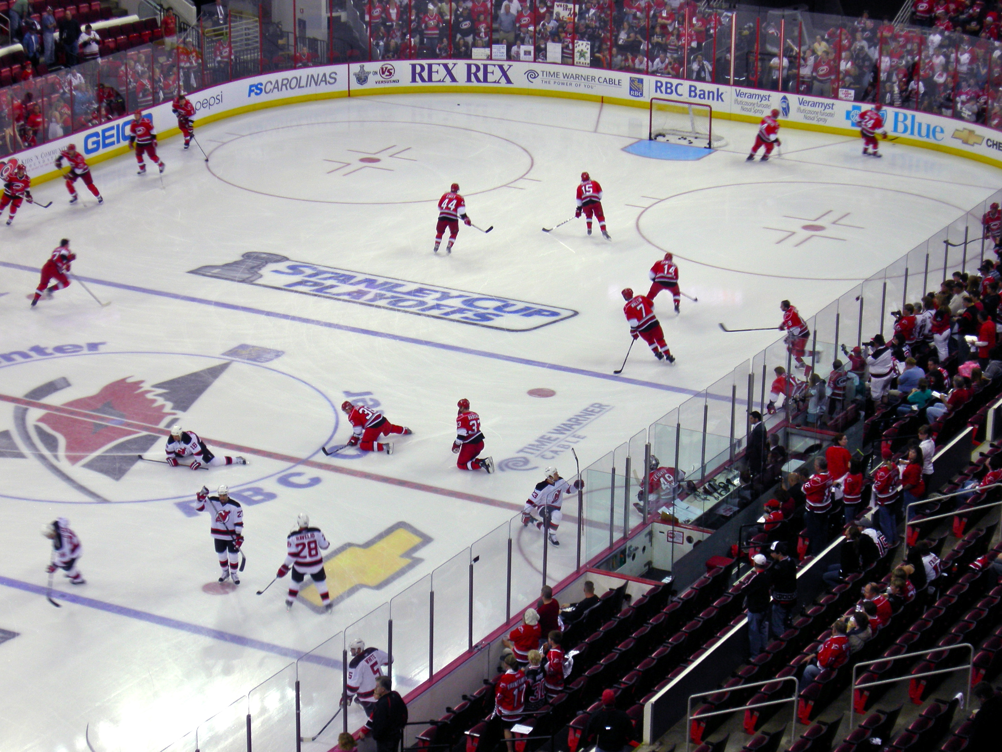 Warm-up before the game_.jpg