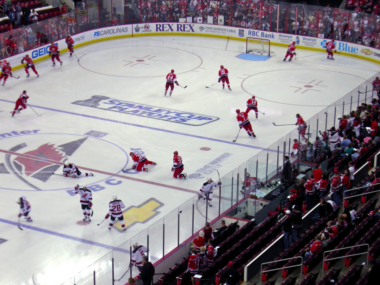 Warm-up before the game_.jpg