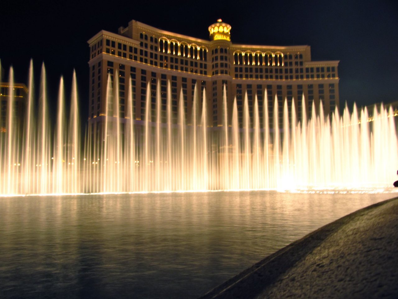 the fountain at Bellagio