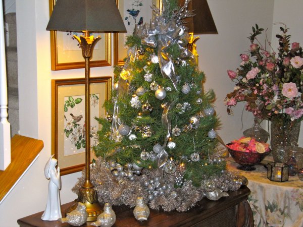a pretty decorated tree