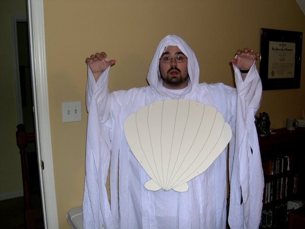 Ben, trying to be a spooky ghost