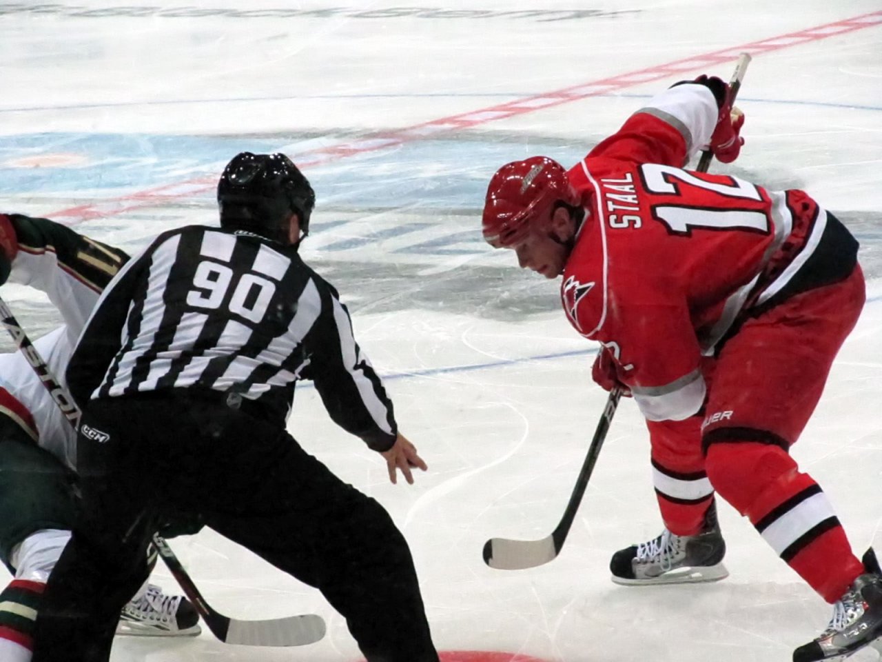 Staal faceoff