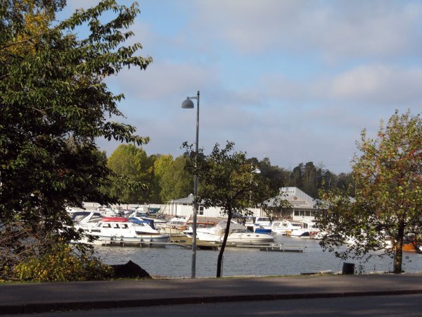 docks near Sibelius park