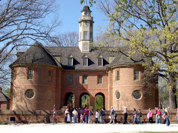 Williamsburg - Capitol Building Wide