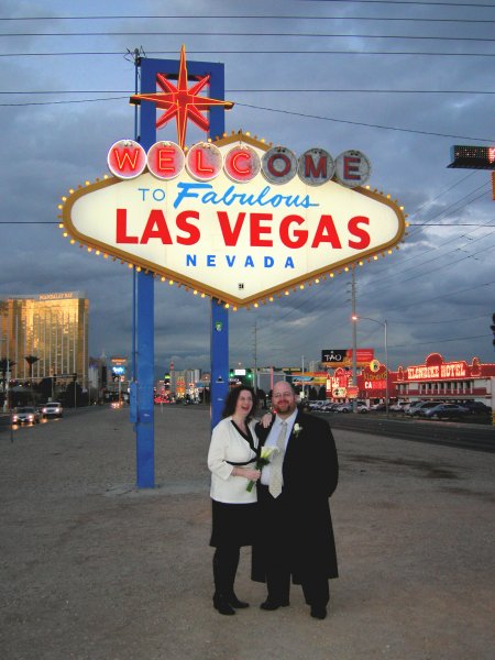 Bill and Heather at the sign (2)